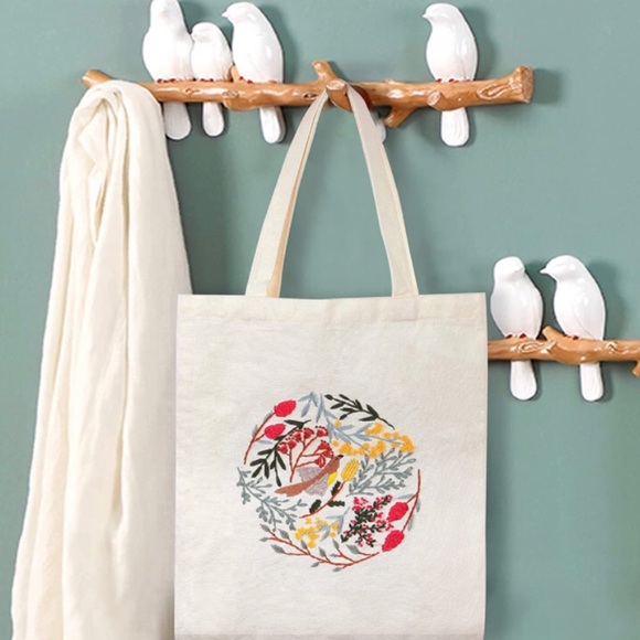 DIY Embroidery Printed Canvas Starter Kit Tote Bag - Picture 2 of 7